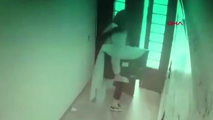 ESENYURT'TA TEKNOLOJİK ALETLERİ HEDEF ALAN HIRSIZ YAKALANDI