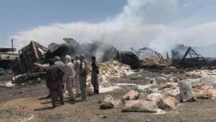 Al menos 7 muertos y 14 heridos al incendiarse decenas de vehículos en Kabul