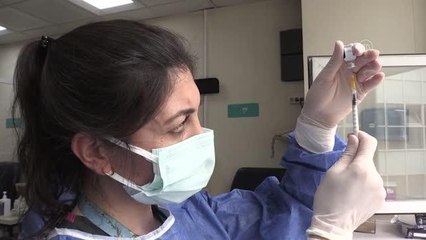 Hastanelerde aşı mesaisi sürüyor