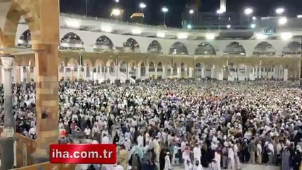 Hacılar şeytan taşladı