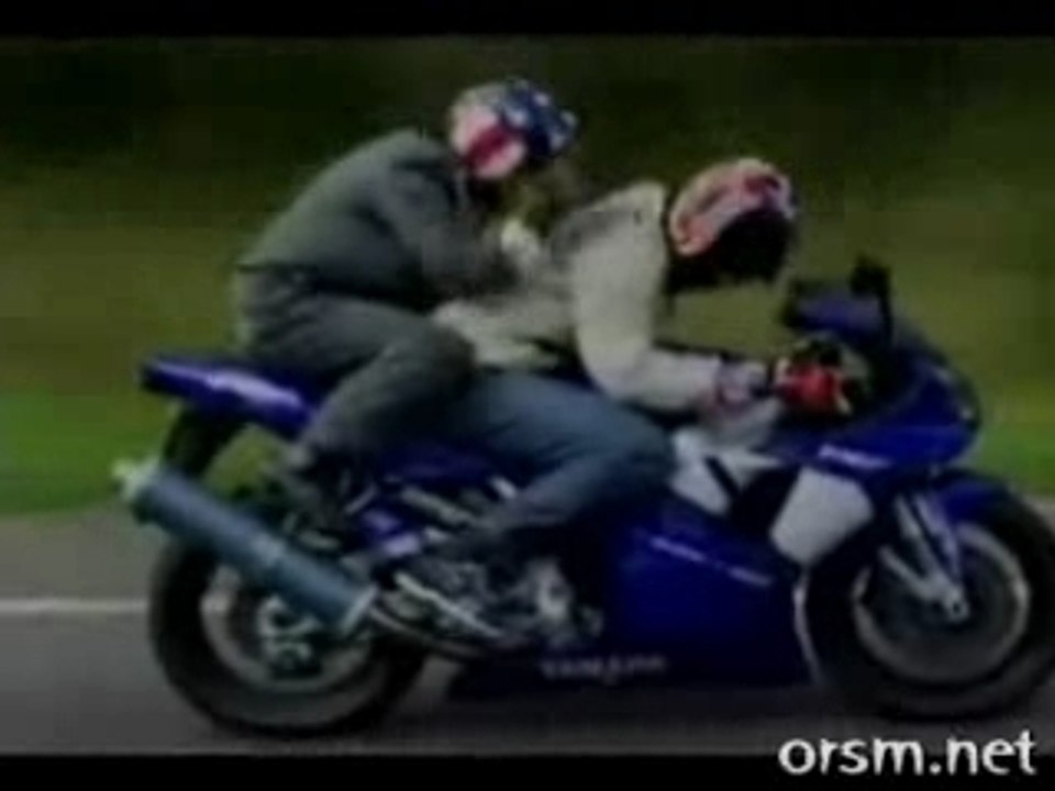 Essai_moto_avec_vendeur