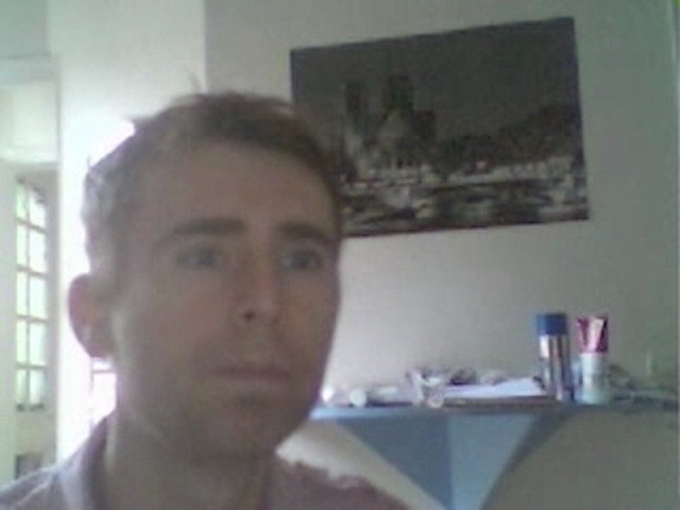 Wiwi égratigne "Fais moi danser"