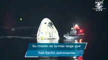 Nave de SpaceX y la NASA hace amerizaje nocturno con cuatro astronautas