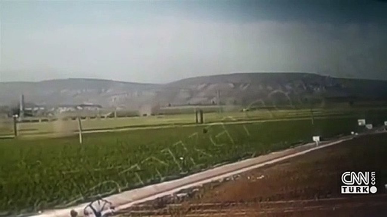 PKK/YPG, Afrin'de yine tarlada çalışan masum sivilleri hedef aldı