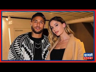 قل لي شيئًا .. لكن قله بيديك ببطء. هل هي رسالة ل نيمار من العارضة ناتاليا ؟