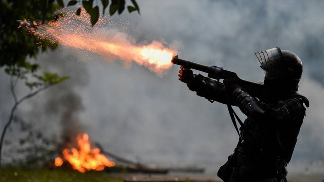 Confirman 20 investigaciones contra policías por muertes y lesiones en protestas
