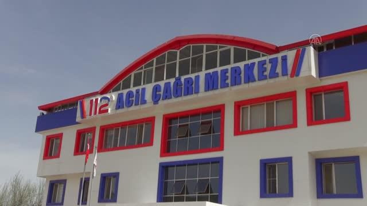 AFYONKARAHİSAR - 112 Acil Çağrı Merkezine gelen çağrı sayısı "tam kapanmada" 3 kat arttı