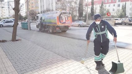Şahinbey'de temizlik ekipleri gece gündüz görev başında