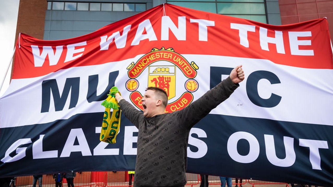 What Does the Future Hold for Manchester United? - video ...