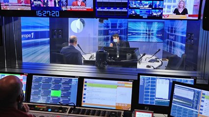 Les familles des lycéens ont "le droit de refuser" les autotests, assure Blanquer