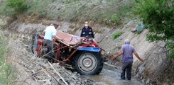 Traktörün altında kalan genç çiftçi hayatını kaybetti