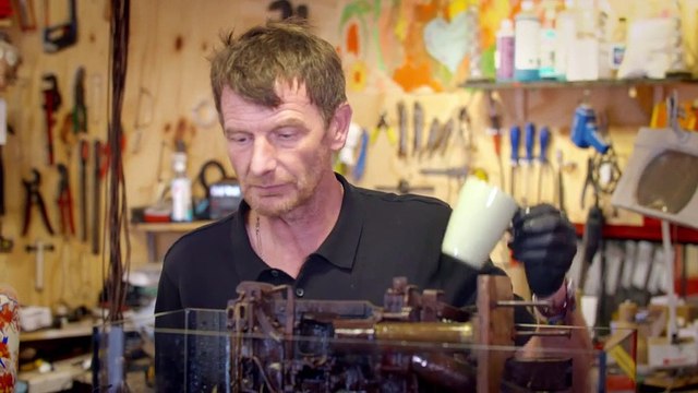Salvage Hunters: The Restorers (S01E09)