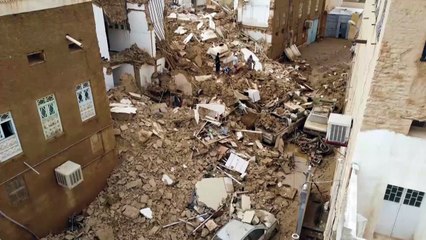 وفاة أربعة أشخاص جرّاء سيول في مدينة تاريخية في اليمن