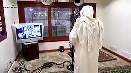 Dhoma ku thiret Ezani në Qabe!