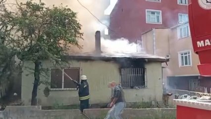 Suriyeli ailenin kaldığı evde çıkan yangın söndürüldü