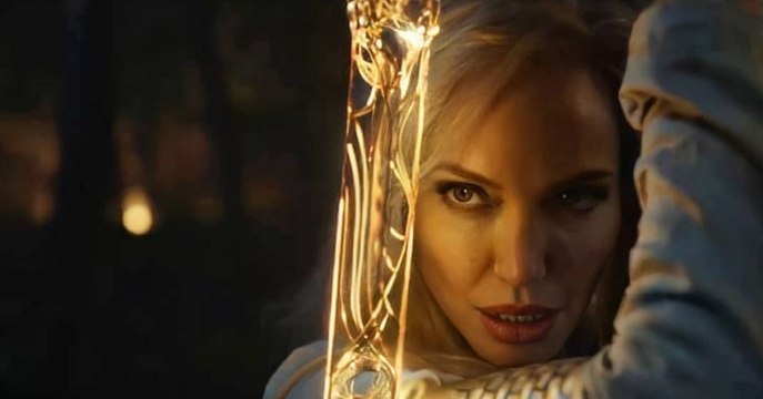 Así se ven Angelina Jolie y Salma Hayek como superheroínas en el primer adelanto de 'Eternals'