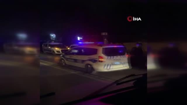 Dur ihtarına uymayan şüpheliler polise ateş açtı: 2 polis yaralı