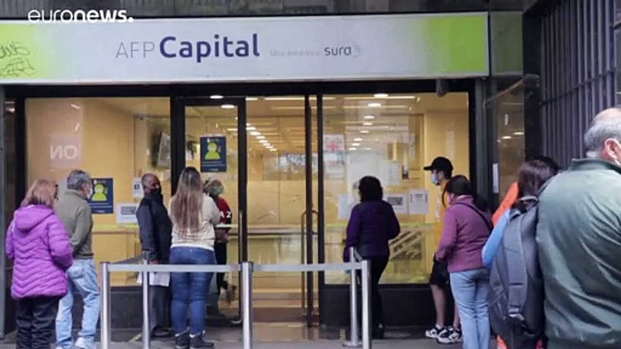 Chile inicia el tercer retiro de fondos de pensiones para afrontar la pandemia