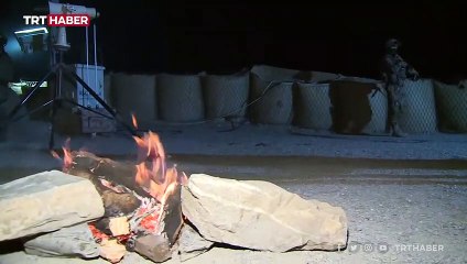 TRT Haber ekipleri, sınırın sıfır noktasında polislerle sahur yaptı