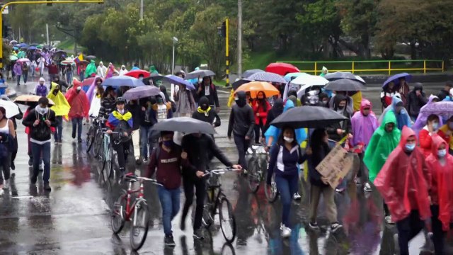 Renuncia ministro de Hacienda en Colombia tras masivas protestas contra reforma tributaria