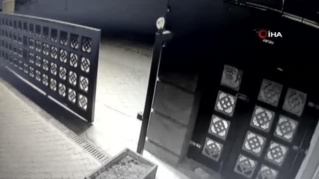 Son dakika haber | Kısıtlamayı ihlal eden gençler polisi görünce böyle kaçtı