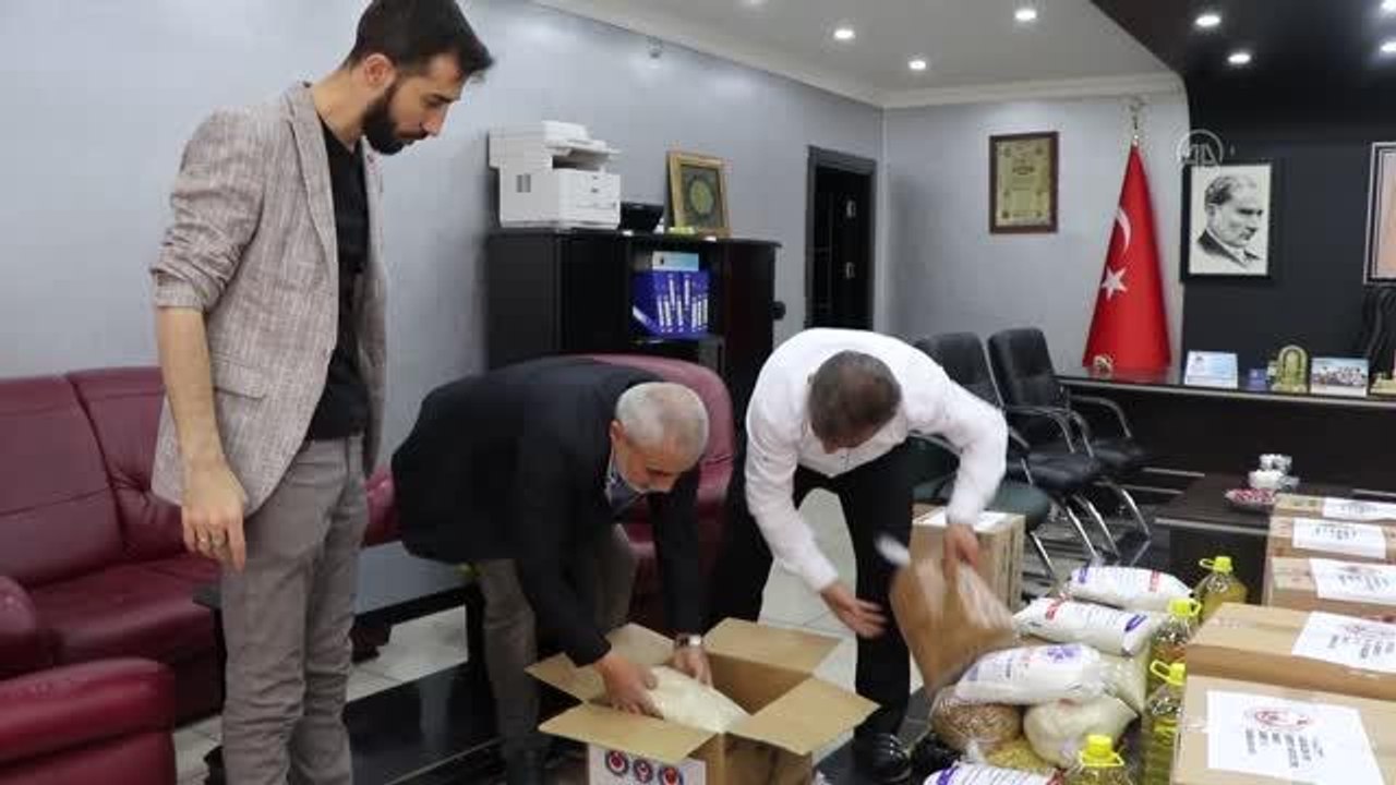İhtiyaç sahibi ailelere gıda yardımı yapıldı