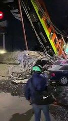 Imágenes sensibles: los primeros videos del tren que se desplomó en México