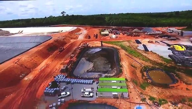 Le Ministre de Salubrité et de l'Assainissement Bouaké Fofana visite des infrastructures à Abidjan