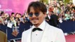 Johnny Depp leiloa poema que escreveu para Winona Ryder durante noivado