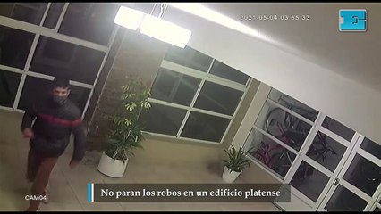 No paran los robos en un edificio platense
