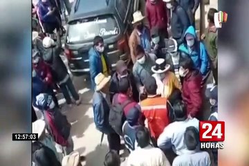 Áncash: alcalde fue paseado vestido de mujer por no cumplir promesas