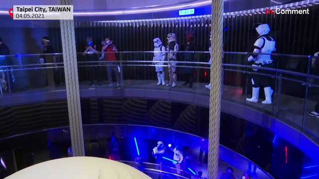 Поклонники Звёздных войн просят надеть маски