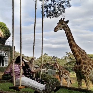 Thrillist Explorers: Giraffe Manor