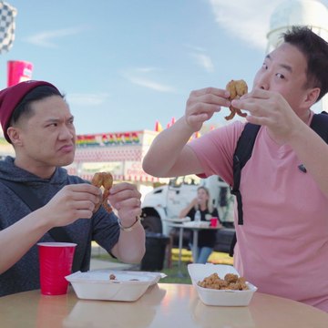 Timothy DeLaGhetto & David So Chow Down at a Florida Frog Leg Food Festival