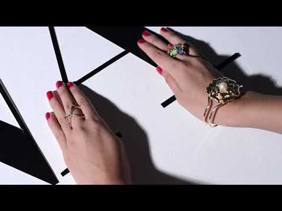Teaser Nona New Logo