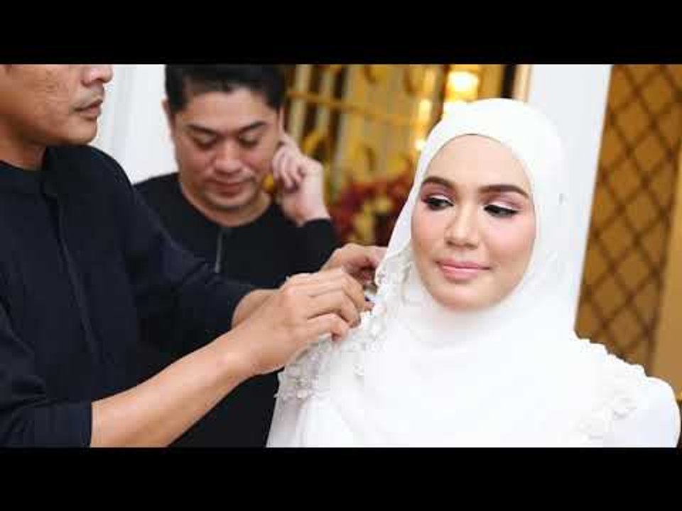 LENSA NONA: Dato' Seri Aliff Syukri & Datin Ser...