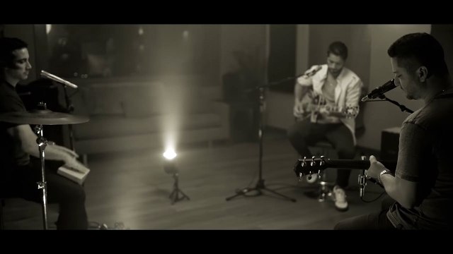Yellow - Coldplay (Boyce Avenue acoustic cover)