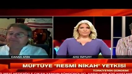 Kemalist teyze çılgına döndü: AK Parti şeriat istiyor!