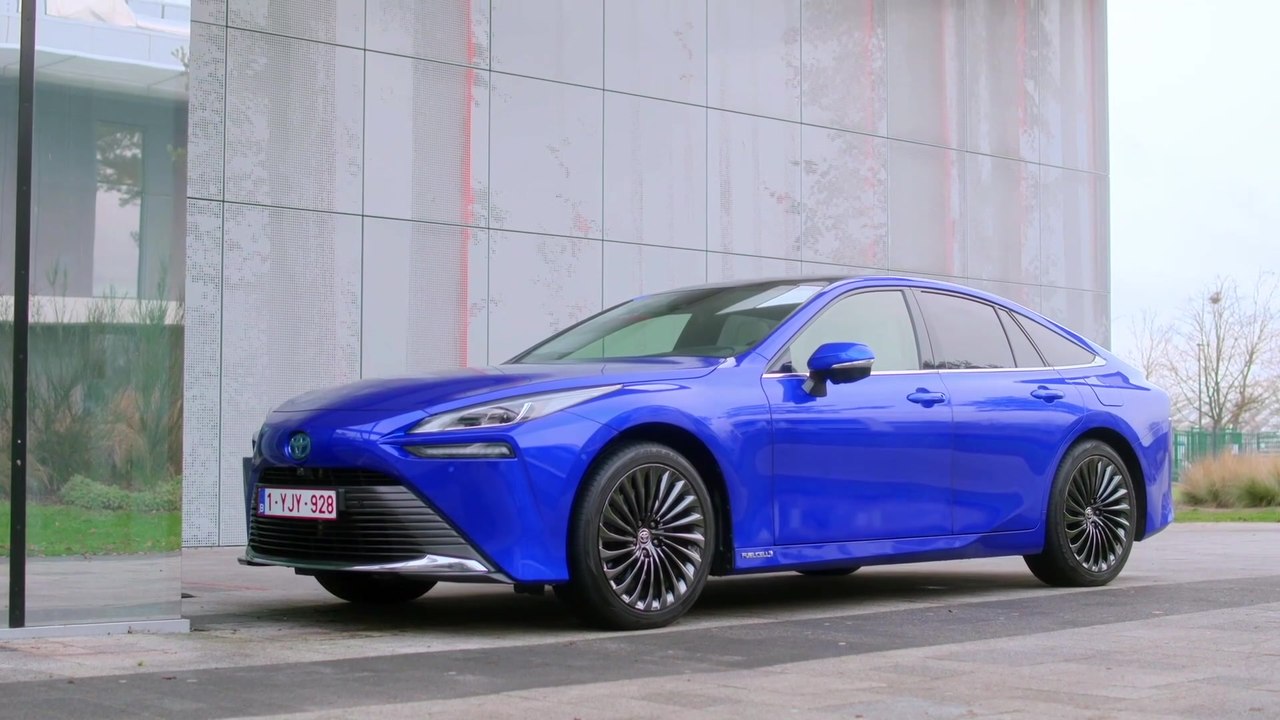 Der neue Toyota Mirai - Optimierter Brennstoffzellenantrieb