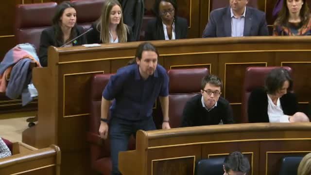 Iglesias se marcha tras diez años en los que ha cambiado la política en España