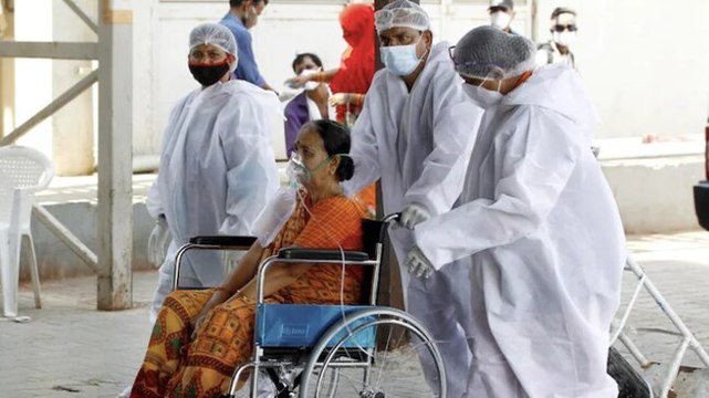 BBMP officials found taking bribes to allot reserved hospital beds in Bengaluru