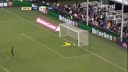 Real Madrid'li yıldızdan şaşırtan gol!