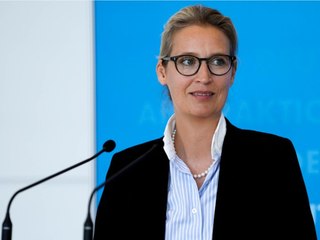 Bei "Markus Lanz": Alice Weidel lässt sich Ausgangssperre erklären