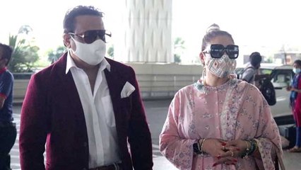 Govinda वाइफ Sunita संग कहां चले घूमने ?, Airport look देख रह जाएंगे दंग |FilmiBeat