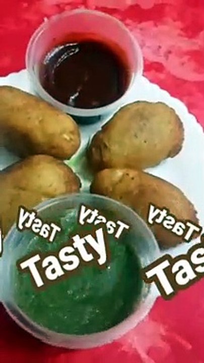 Egg Bread Roll Recipe #Shorts #Easy bread Roll #Crispy Egg Bread Roll #iftar #Ramdan #Bread Rolls By Safina kitchen