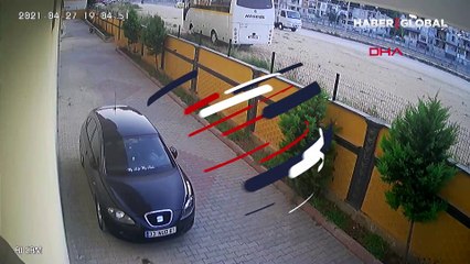 Çantasını çalan kapkaççıların peşinden böyle depar attı