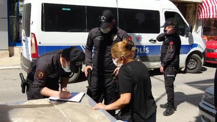 Son dakika haberleri... MARKETE ÇOCUKLARIYLA GİDENLERE CEZA