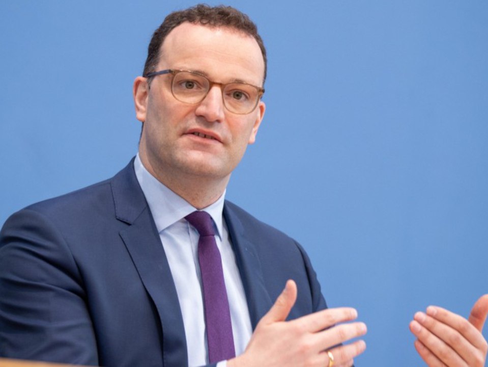Spahn: Lockerungen für Corona-Geimpfte schon ab Sonntag möglich