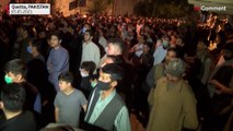Thousands of Shiite muslims in Pakistan procession despite Covid risk