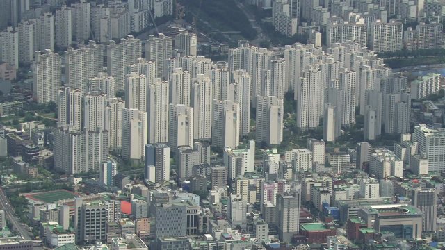 올해 부동산 보유세 최대 12조 ...2년 새 2배 '껑충' / YTN